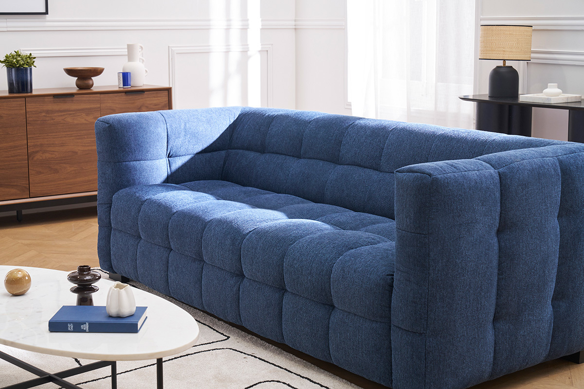 Canap� design 3 places en tissu effet velours textur� bleu fonc� CORTO