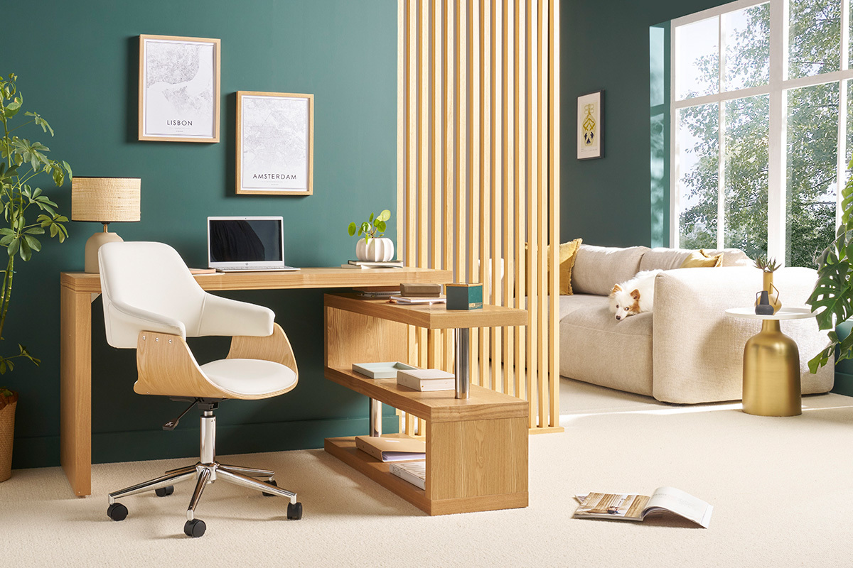 Chaise de bureau � roulettes design blanc, bois clair et acier chrom� HANSEN