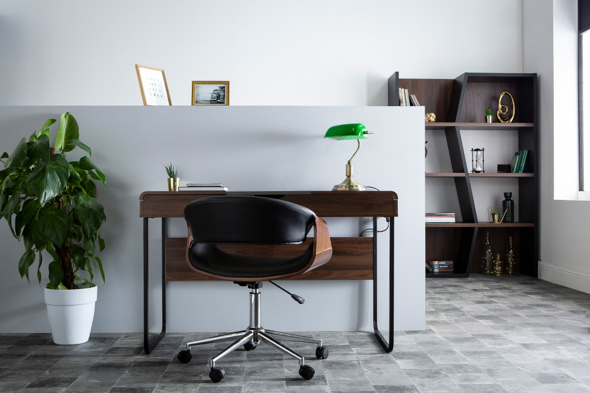 Chaise de bureau � roulettes design noir bois fonc� noyer et acier chrom� ARAMIS