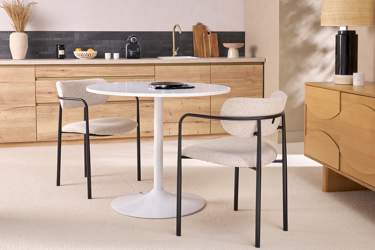 Chaises en tissu textur� beige et m�tal noir (lot de 2) SWIFT