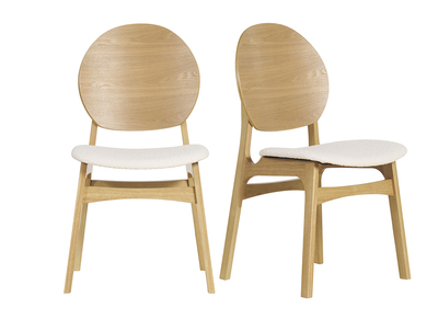 Chaises scandinaves en bois clair et tissu effet laine boucl&eacute;e blanc (lot de 2) ELTON