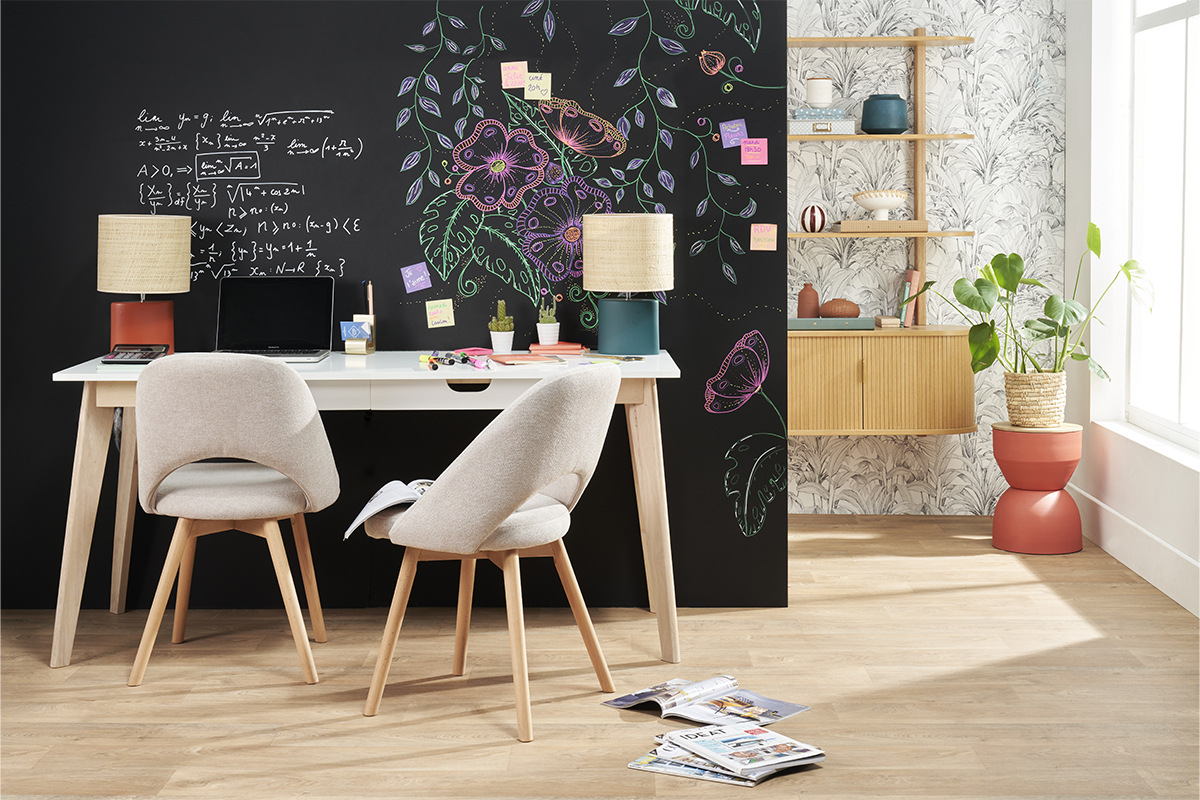 Chaises scandinaves en tissu effet velours textur� beige et bois clair (lot de 2) COSETTE