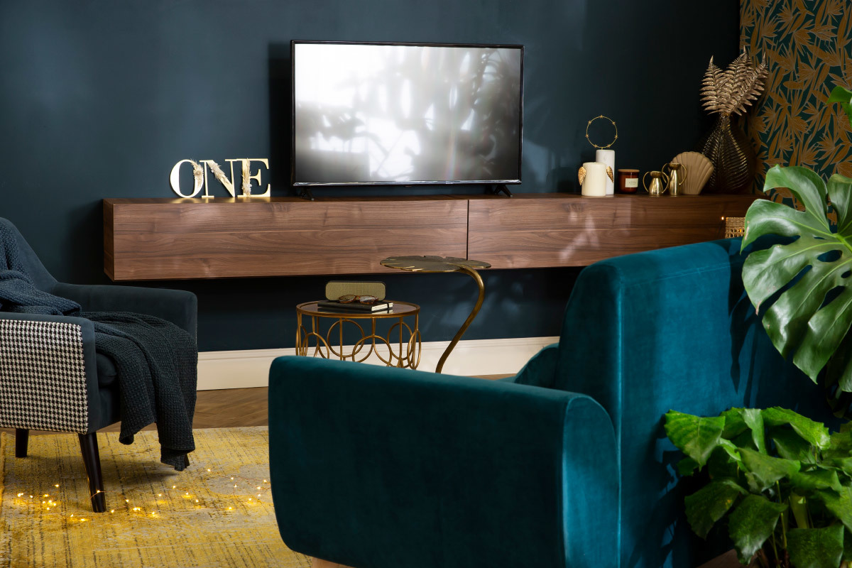 �l�ment mural TV horizontal finition bois fonc� noyer L137.5 cm ETERNEL