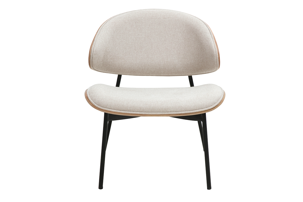 Fauteuil beige en tissu effet velours avec pieds en m�tal noir, vue de face.