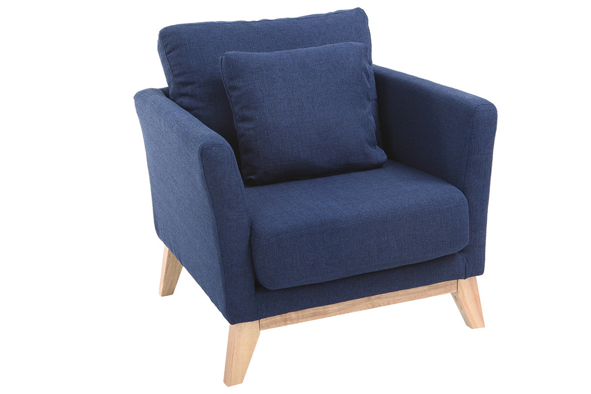 Fauteuil scandinave bleu fonc� et bois clair, vue de 3/4.