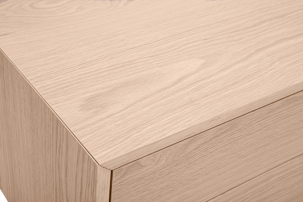 Vue rapproch�e du meuble TV MANNY en bois ch�ne avec tiroirs, finition claire.