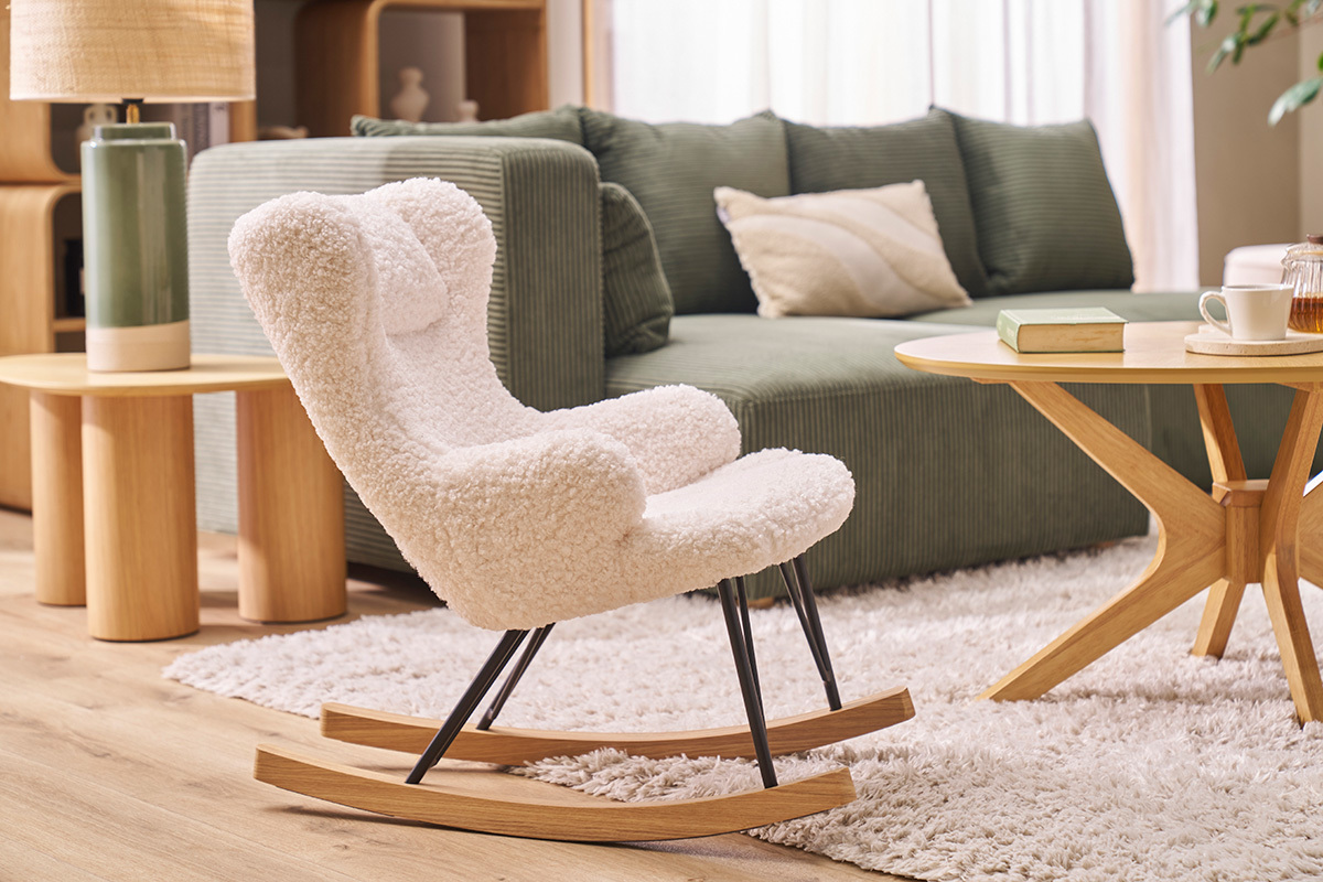 Rocking chair enfant en tissu effet peau de mouton blanc, m�tal noir et bois clair SHAUN