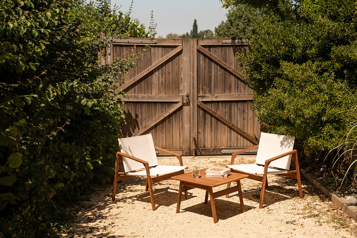 Salon de jardin blanc et bois massif PADANG