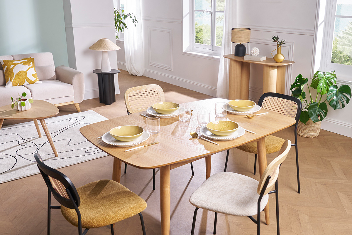 Table � manger extensible rectangulaire en bois clair L130-160 cm NORDECO