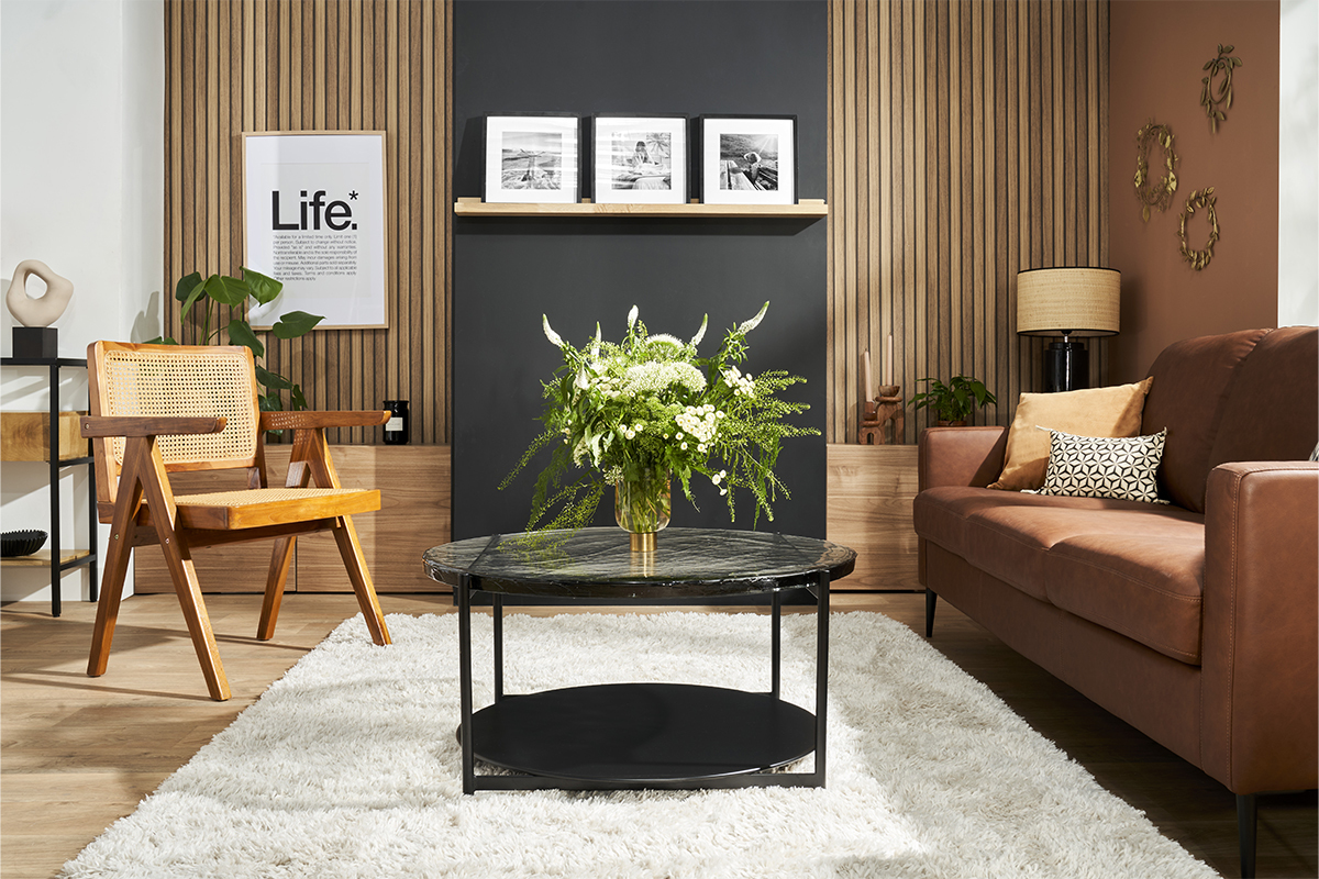 Table basse ronde avec double plateau en verre recycl� et m�tal noir D85 cm WELLE