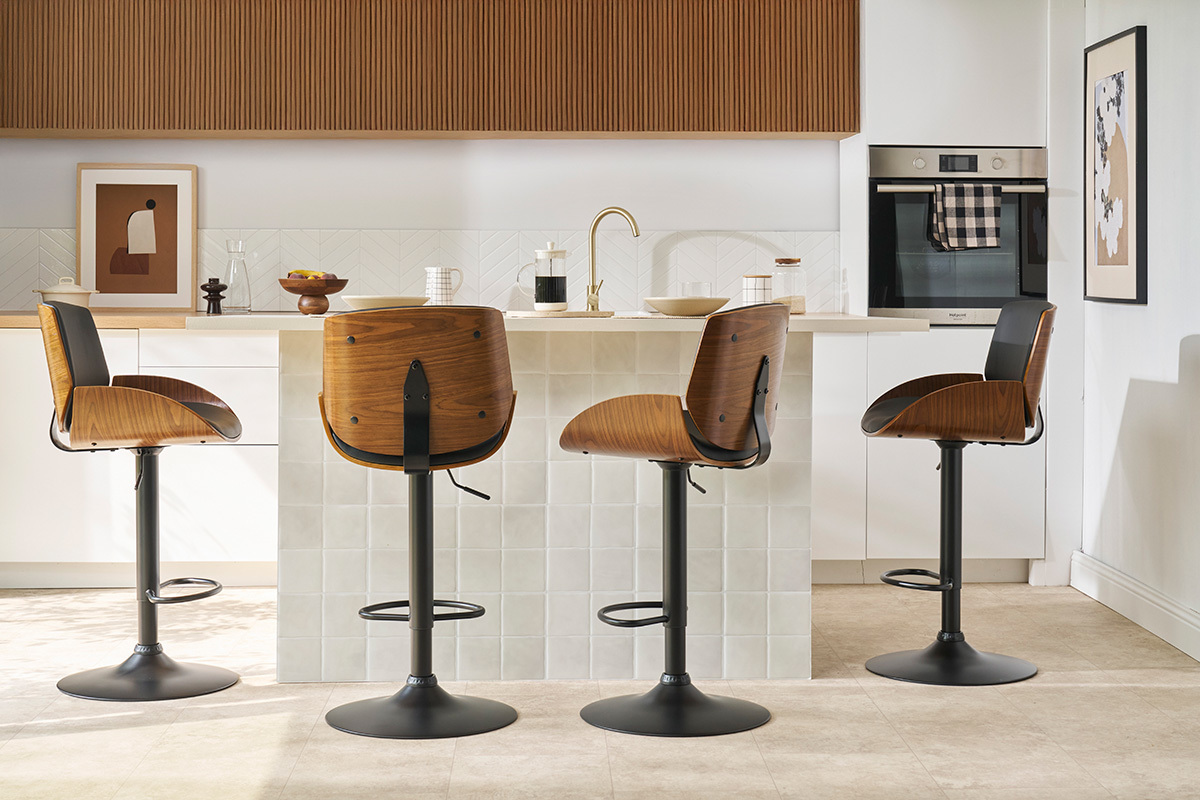 Tabouret de bar relevable noir et bois fonc� VESPER